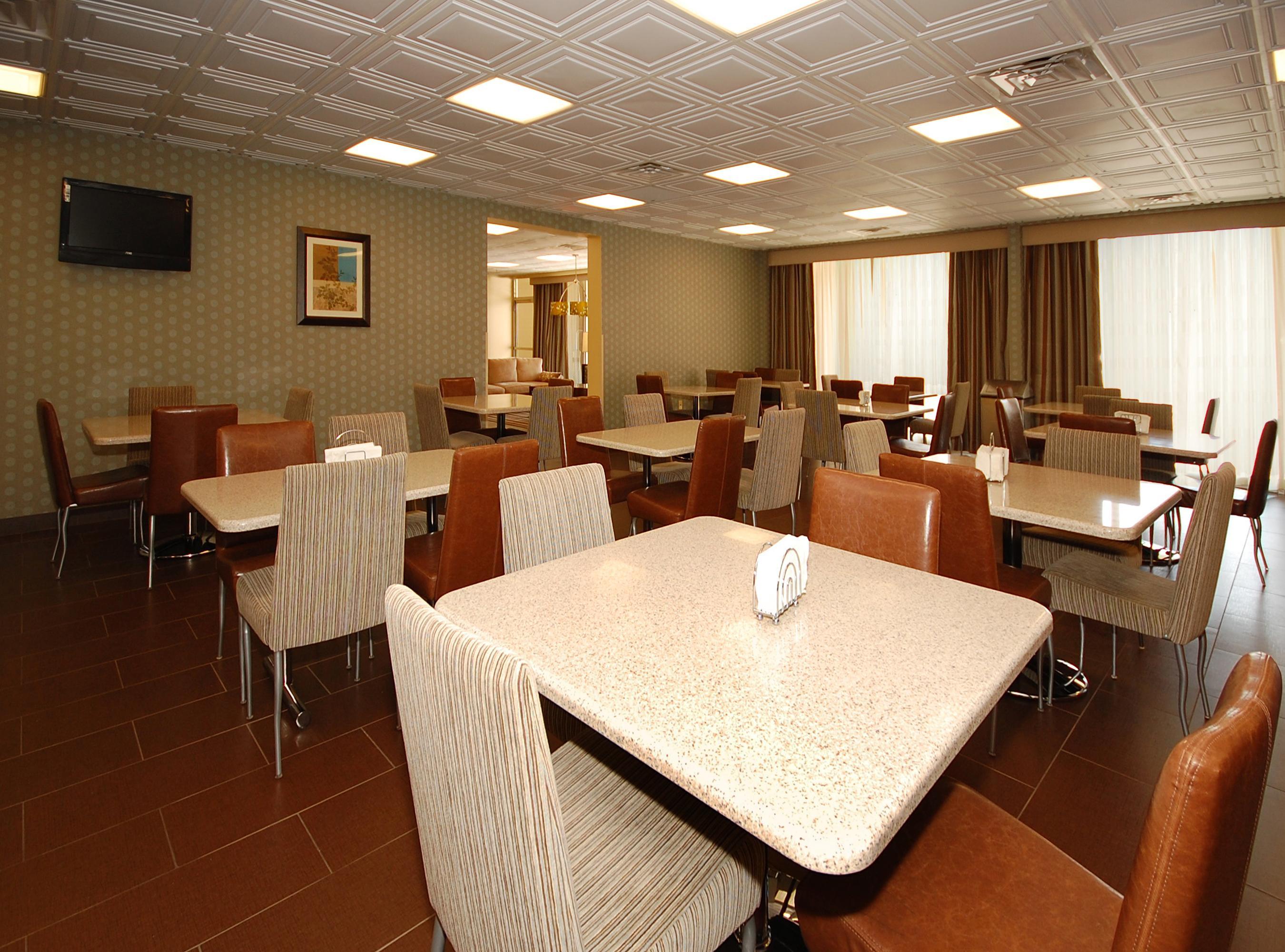 Quality Inn & Suites Charleston - Civic Center Restaurante foto